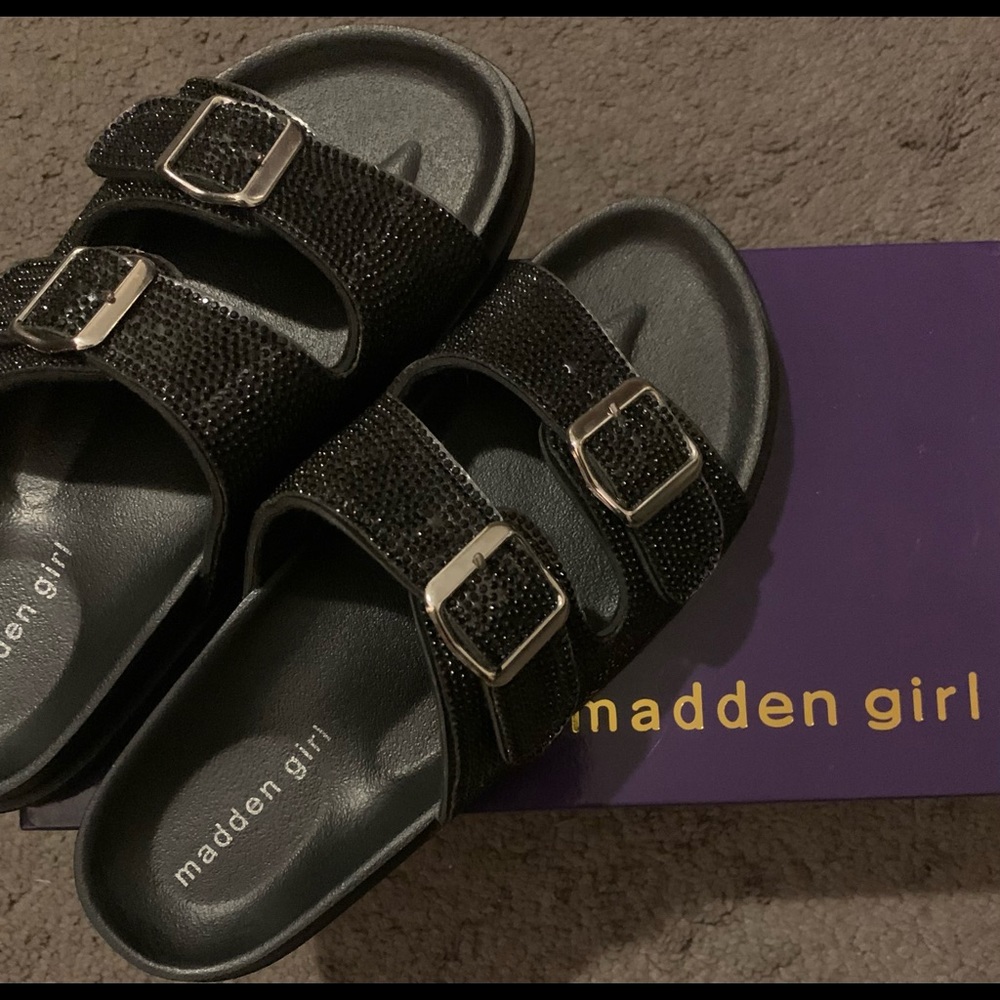 Madden Girl Sandals Brand New Size 9